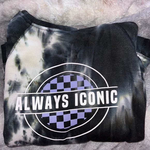 Ardene Sweater - Picture 1 of 2